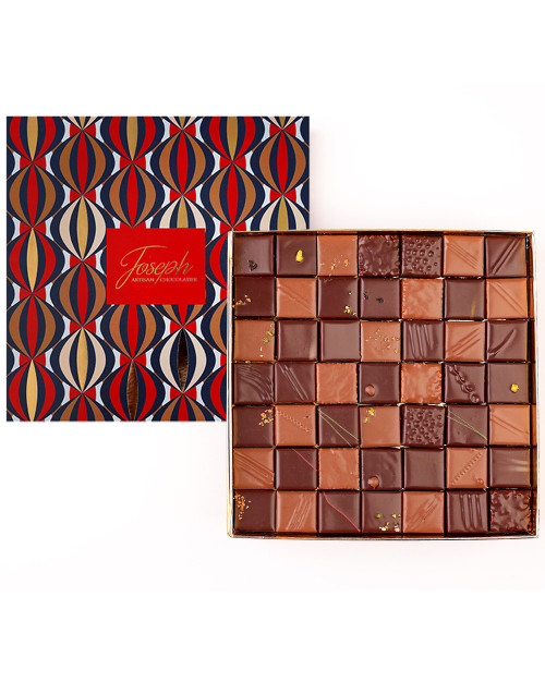COFFRET PRESTIGE 49 CHOCOLATS NOEL : N°6  (325G)