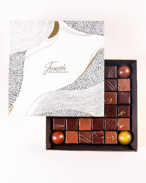 COFFRET PRESTIGE 36 CHOCOLATS  : N°3 (280G)